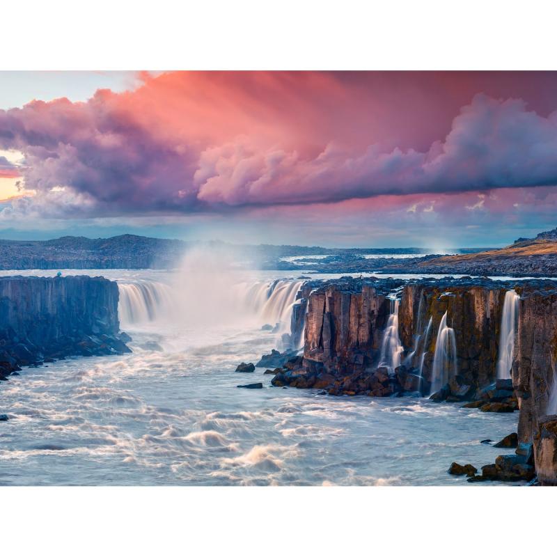 Картина на холсте «Водопад на закате» 40х50 см